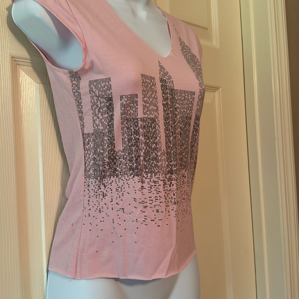 DKNY vintage skyscraper top